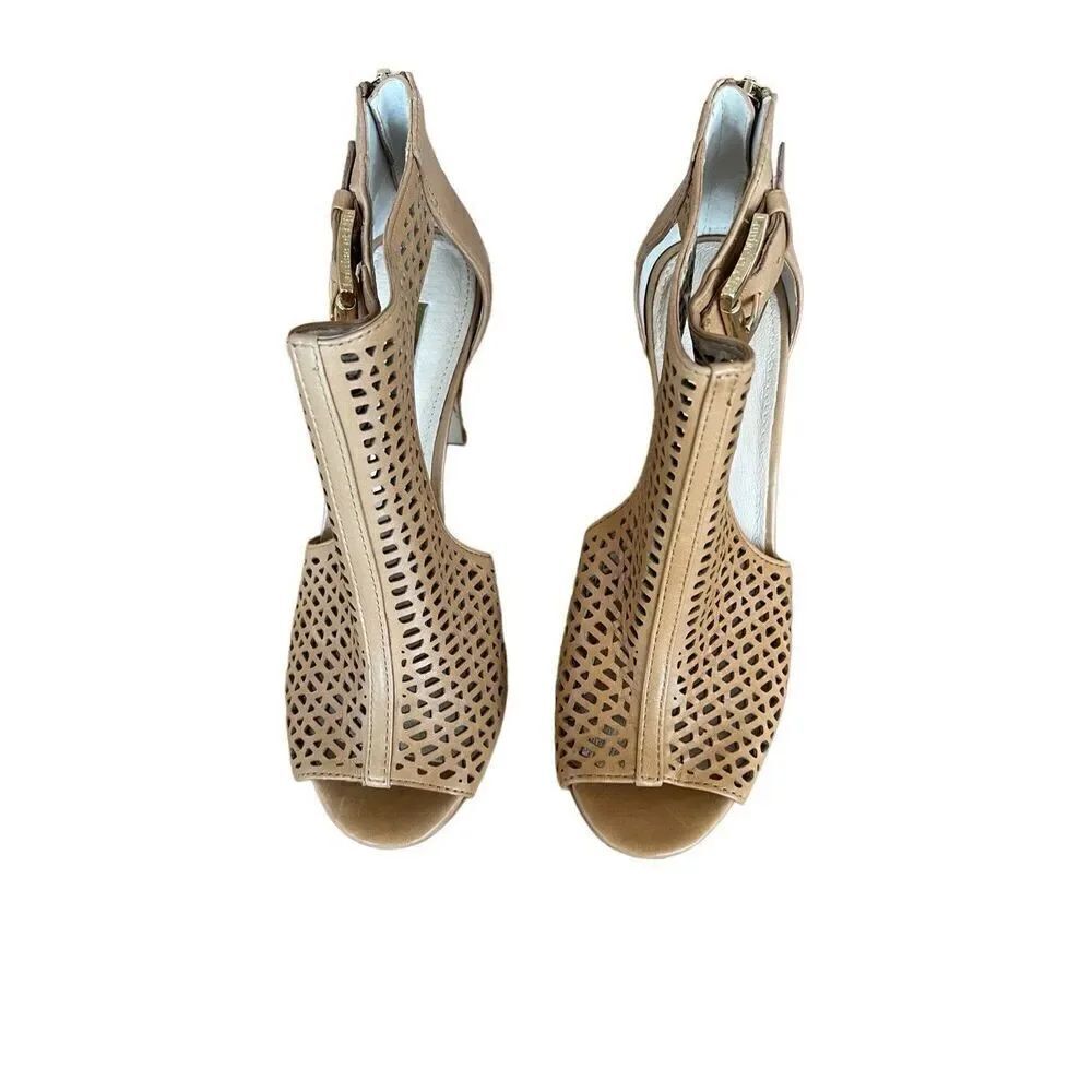 Louise Et Cie Womens Tan Leather Lazer Cut Out Peep Toe Stiletto Heel Size 6B